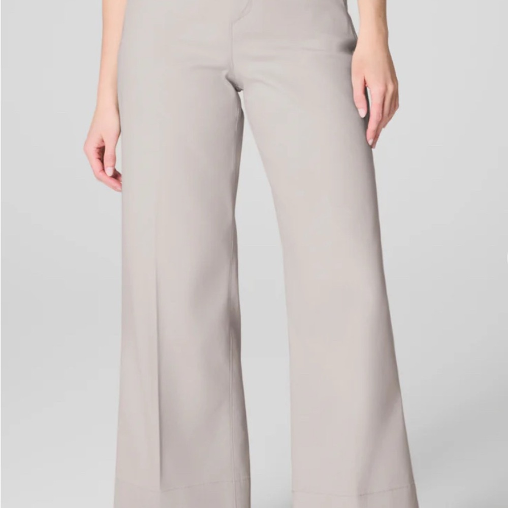 Spanx supersmooth stretch twill cropped wide leg pants